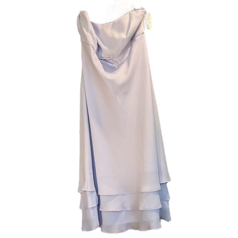 David's Bridal Light Purple Gown (New without tags!!)